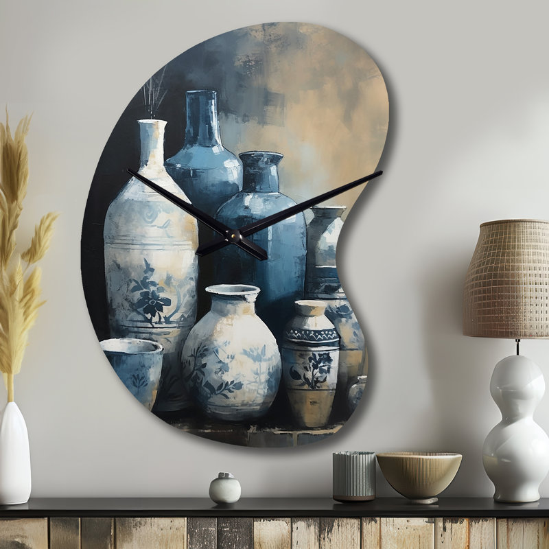 Horloge murale asymétrique en métal Furney, Petit