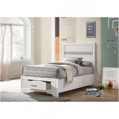 Lit simple avec rangement Urbana