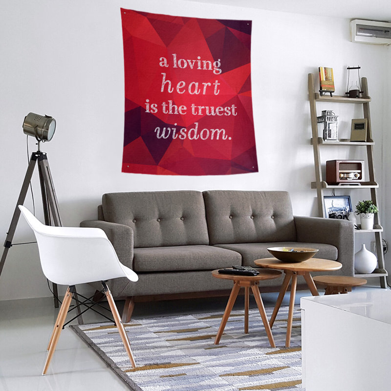 Tapisserie en polyester et citation de gemme en polyester, H 27,5 po x l 37,5 po, Rubis