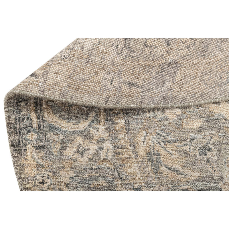 Hand Knotted Oriental Area Rug in Gold/Gray/Beige, Round 6'