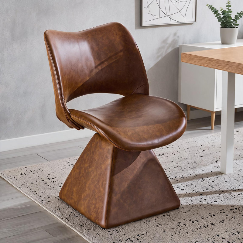 Chaise d'appoint rembourrée haut dossier