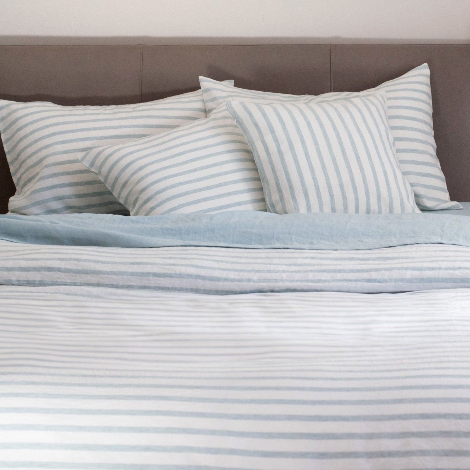 Linen Pillow Cover, Cream & Wave Stripe, Square 26", Pillow Cover Only - No Insert