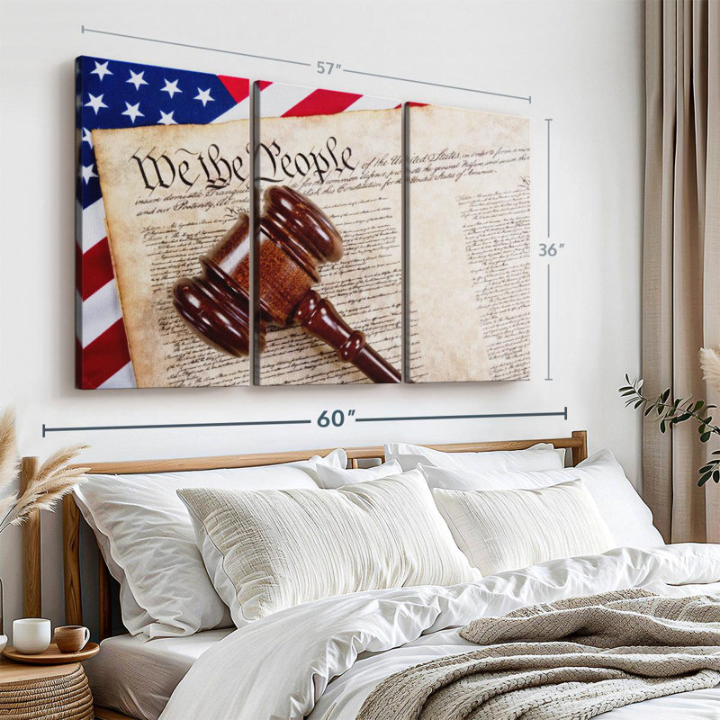 «Constitution With Wooden Gavel» sur, H 36 po x l 57 po x P 1,25 po