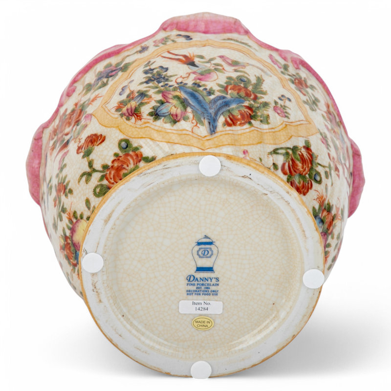 Porcelain Scallop Planter Regency