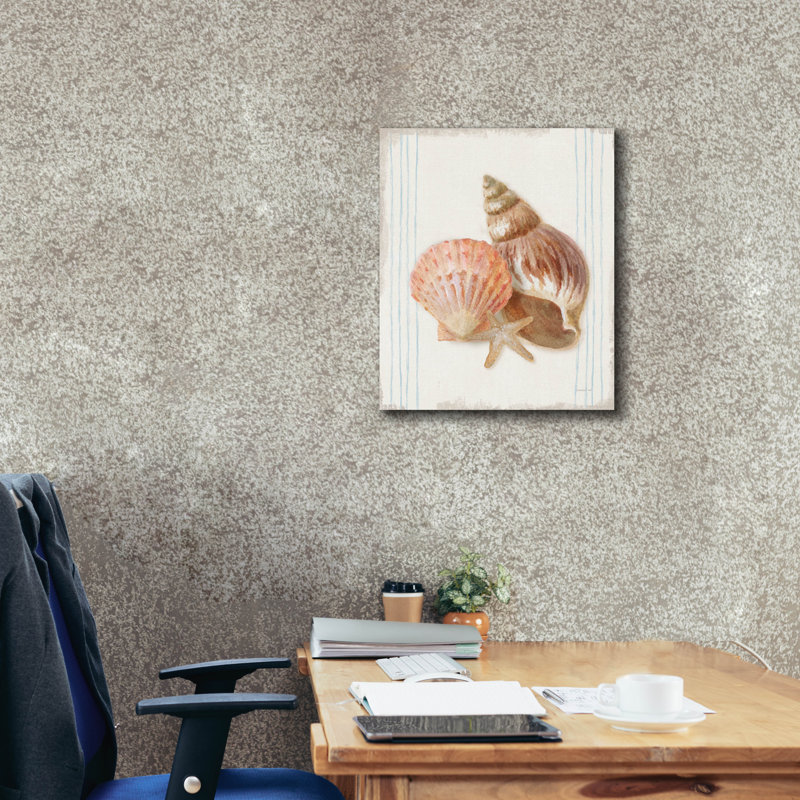 «Floursack Nautical Shells 1» par Danhui Nai, art mural sur toile, H 24 po x l 20 po