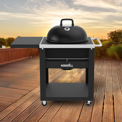 Chariot-grill à table avec tablettes latérales Nexgrill