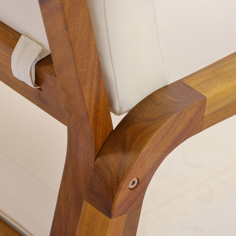 Fauteuil d'extérieur en bois avec coussins