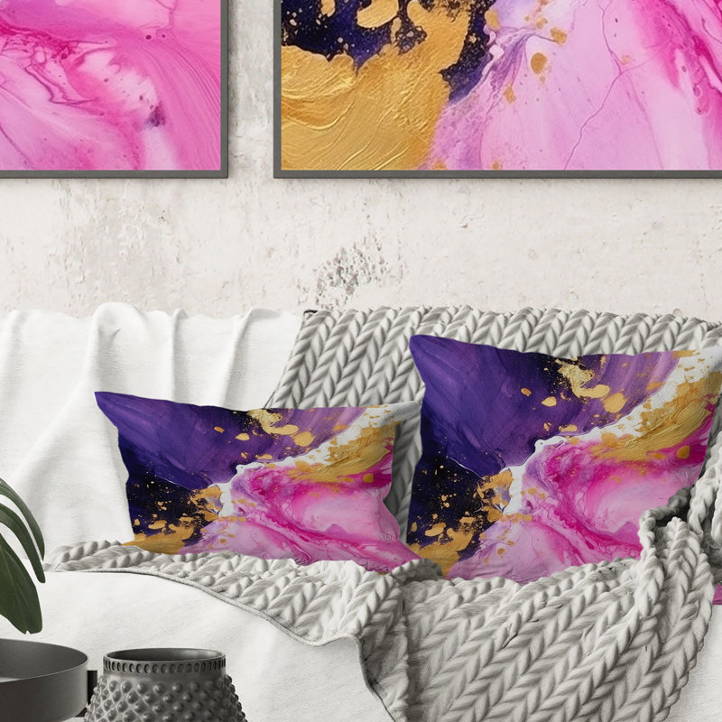 Coussin décoratif imprimé de fractales mauves et roses IV