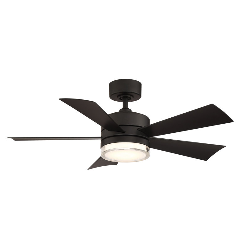 Ventilateur de plafond intelligent à cinq pales d'extérieur et d'intérieur Wynd avec télécommande et ensemble d'éclairage DEL inclus fonctionnant avec les applis Alexa, iOS ou Android