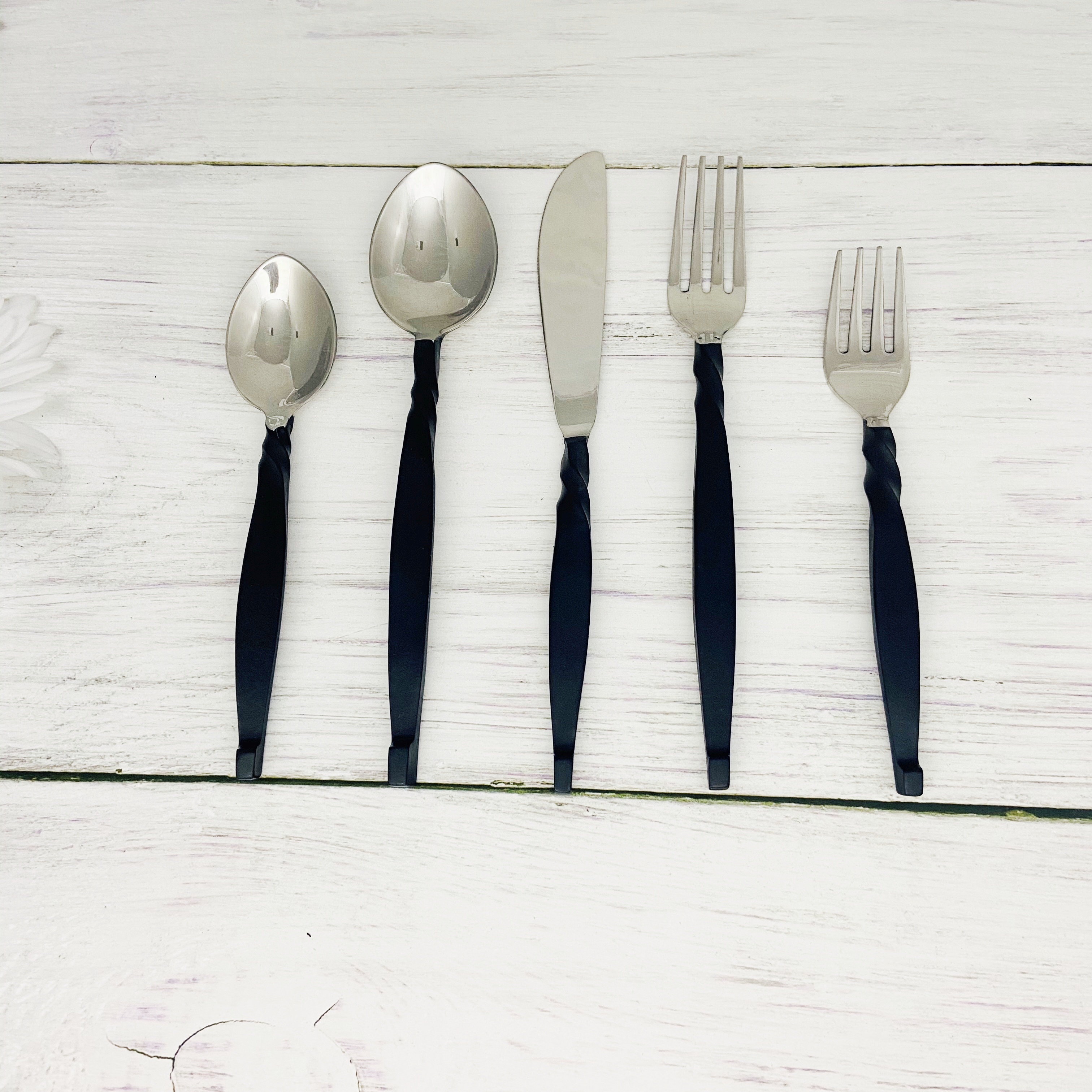 Longshore Tides Prinsburg Stainless Steel Flatware Set Service for 4