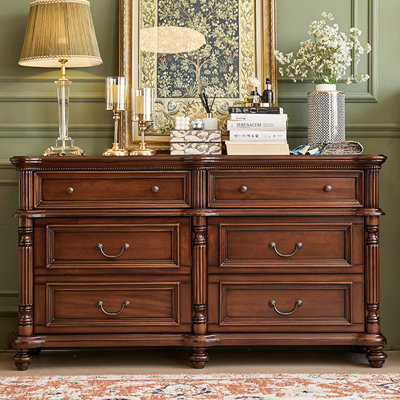 Armoire d'appoint en noyer massif