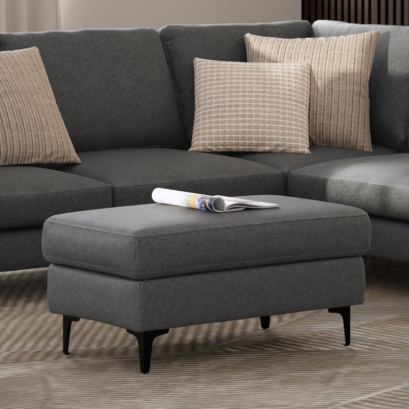 Repose-pieds Ava Mid-Century moderne avec tissu performant et pieds en métal, H 18 po x l 36 po x P 20 po, Gris