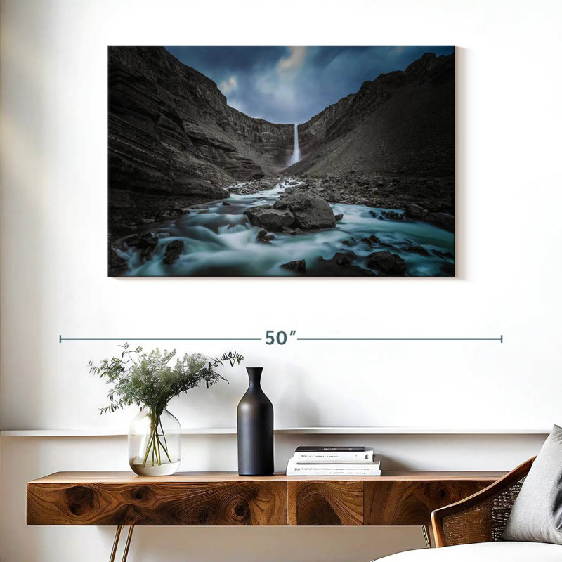 Cascade Alvord Hengifoss, H 26 po x l 39 po