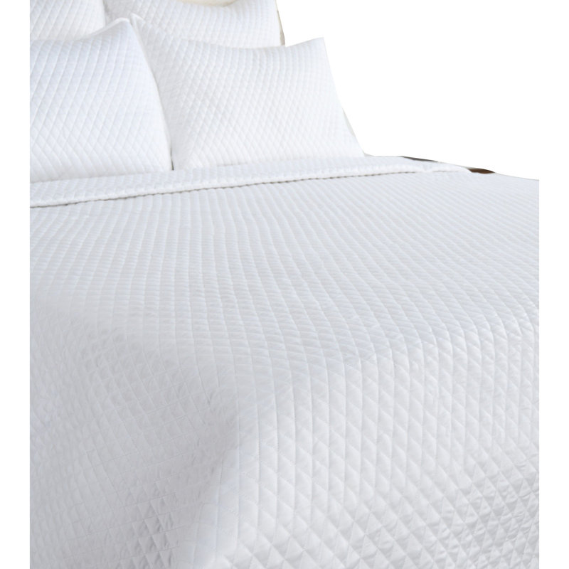 Winthrop Quilt, White, Queen Quilt