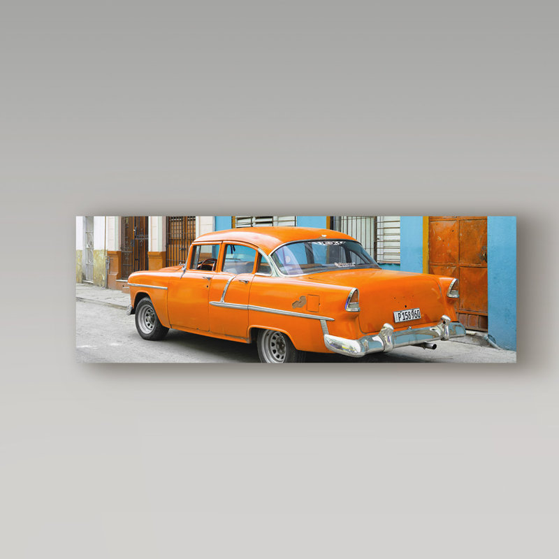 Cosey «Cuban Orange Classic Car in Havana», reproduction de photo sur toile tendue, H 16 po x l 47 po