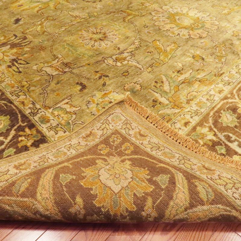 Silver Screen Hand Knotted Wool Area Rug in Fawn/Mocha