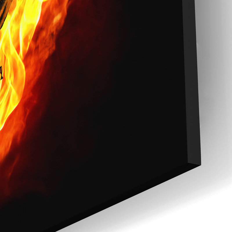 Crâne de feu zombie sur plastique / acrylique par Flyland Designs Print, H 16 po x l 12 po x P 0,13 po