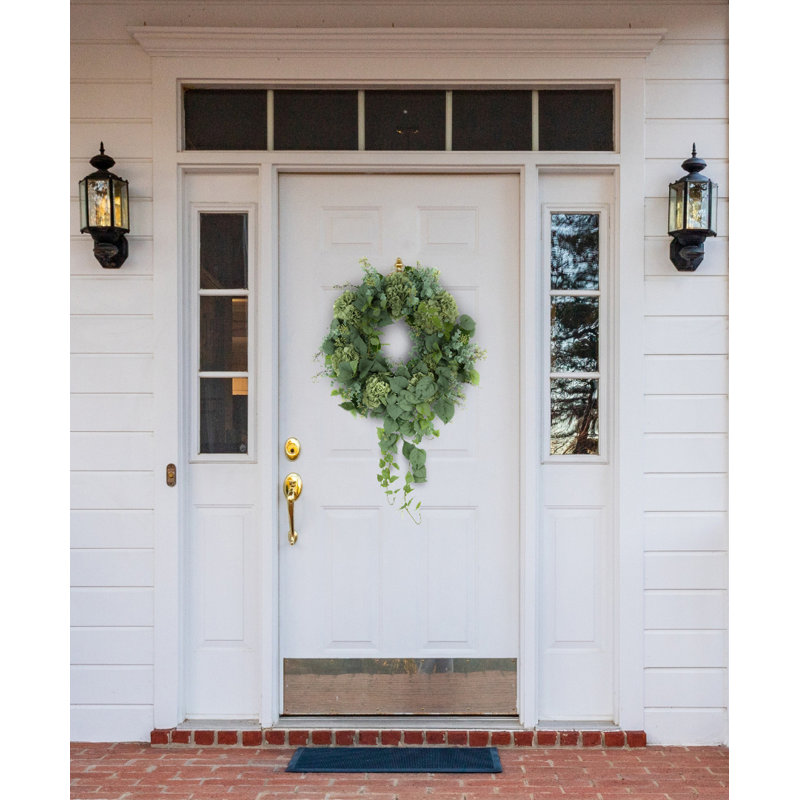 27" Wreath with Hanging Vines, Hydrangeas and Eucalyptus