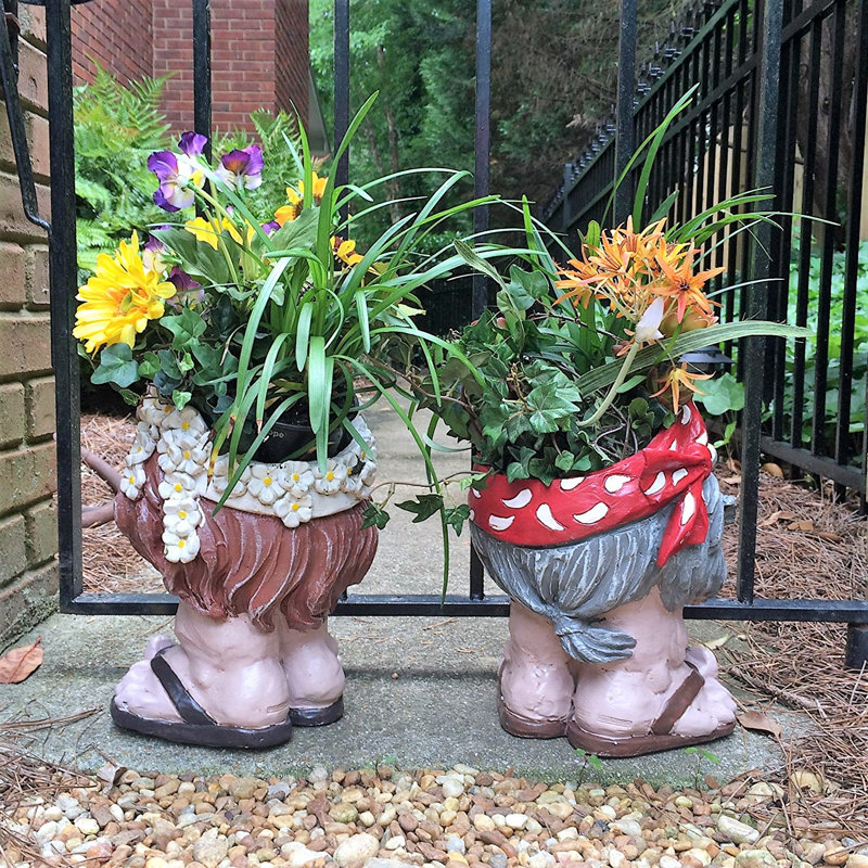 Muggly's 2 Piece Hippie Jerry and Janice in Groovy 1960's Attire Statue Planter Set