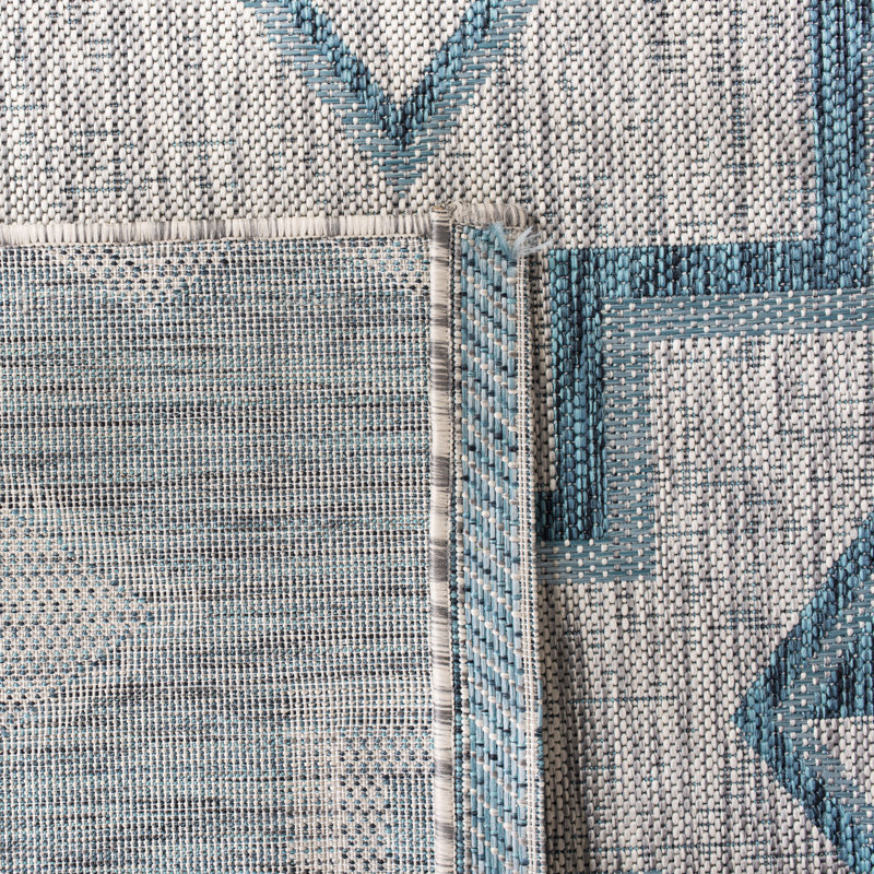 Amarien Geometric Indoor/Outdoor Area Rug, Rectangle 2' x 3'7"