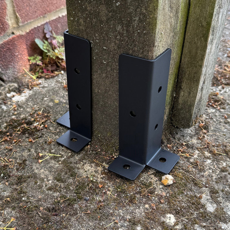 Selections Black Metal Post Kit / System