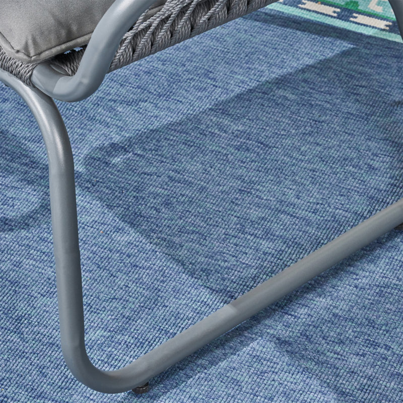 CHAISE CLUB
