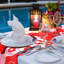 Chemin de table brodé pour la Saint-Valentin Love Heart