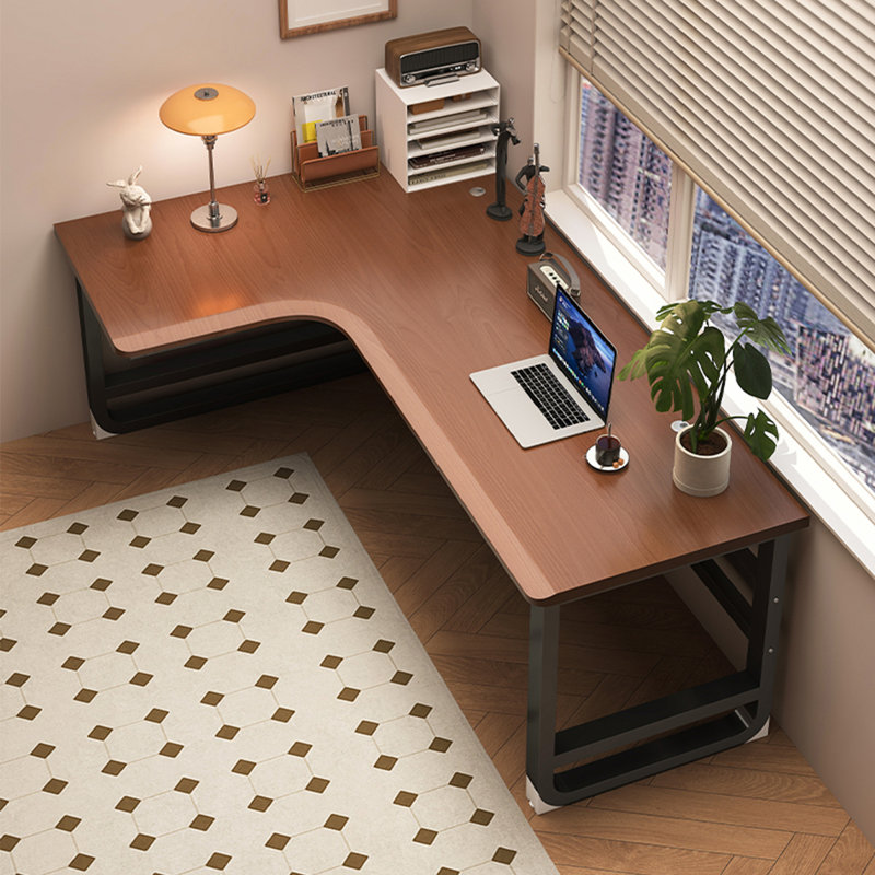 Bureau en bois massif en forme de L brun noyer + noir, H 29,13 po x l 70,87 po x P 39,37 po