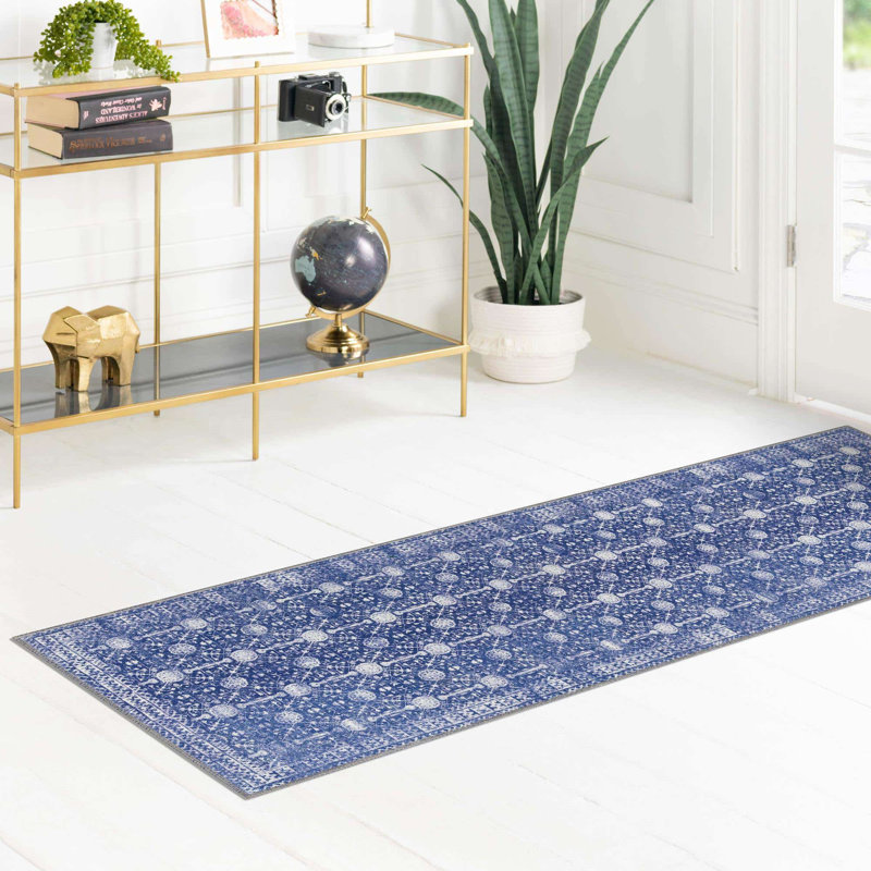 Dymph Chenille Geometric Indoor Rug, Runner 2' x 6'