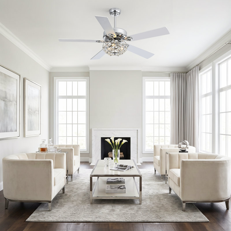 Ventilateur de plafond 52 "en cristal Fandelier avec lumière, ventilateur de lustre moderne avec moteur à courant continu réversible et télécommande pour la salle à manger de la chambre à coucher