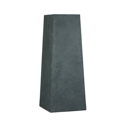 TRAPEZOIDAL PEDESTAL