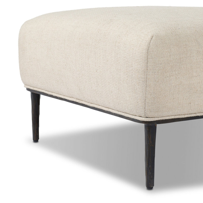 Noel Chaise Lounge