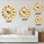 Free Spirit Feathers - Horloge murale moderne-59913625