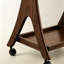 Portemanteau mobile en noyer noir pour couloir
