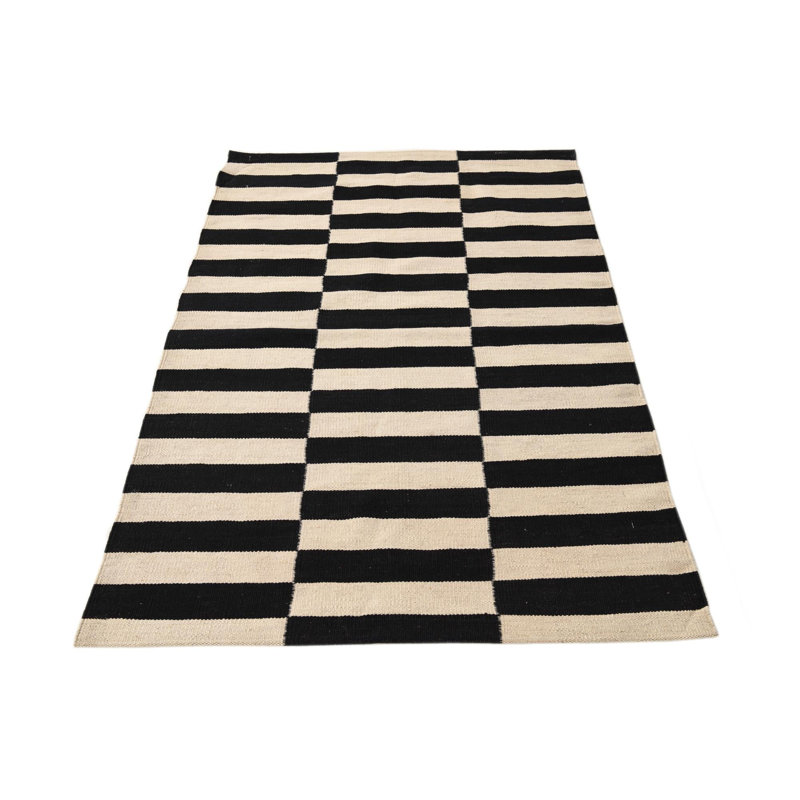 Tapis noir et blanc 3x5 Pinkerton