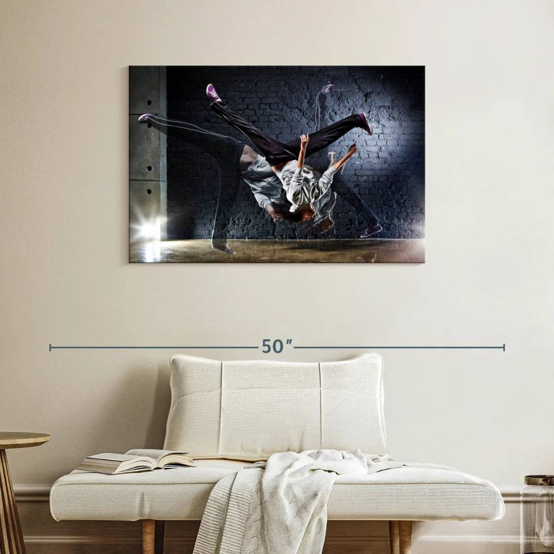 Enn Hip Hop Groove, 26" H x 39" W