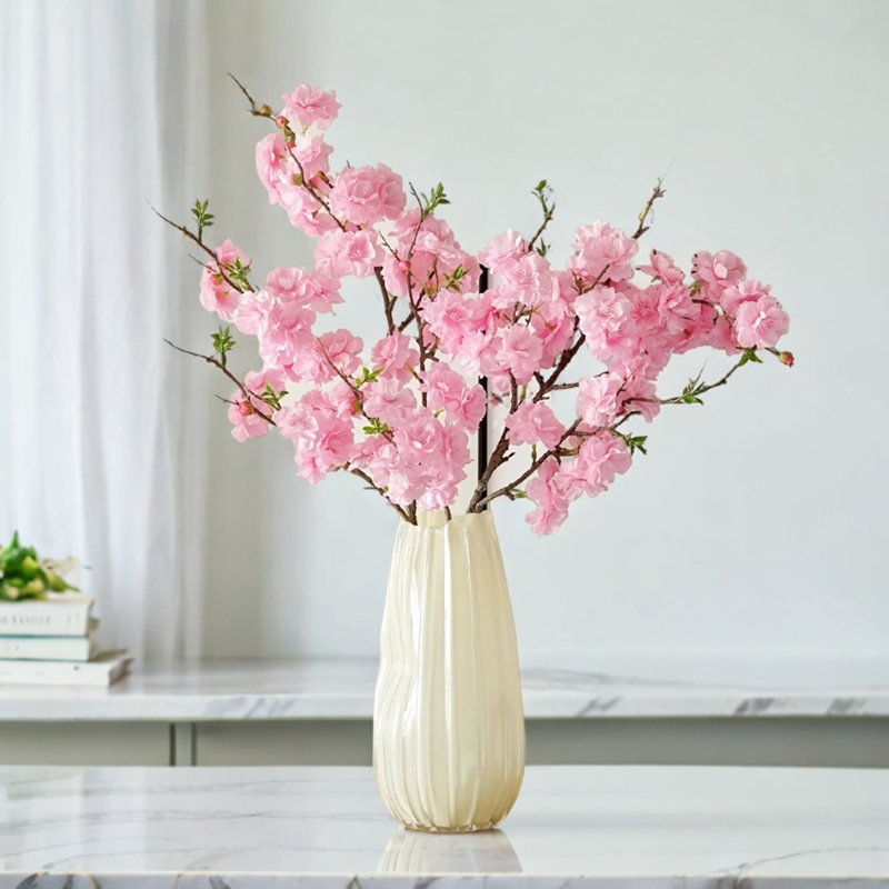 Fleurs simulées, fausses fleurs, fleurs séchées, décoration florale