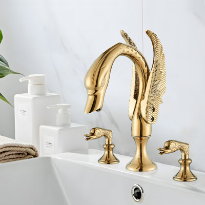 Ensemble de robinet de salle de bain à large entraxe 3 pièces avec bec Swan en or brossé Mosson