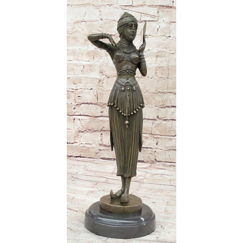 Figurines et sculptures