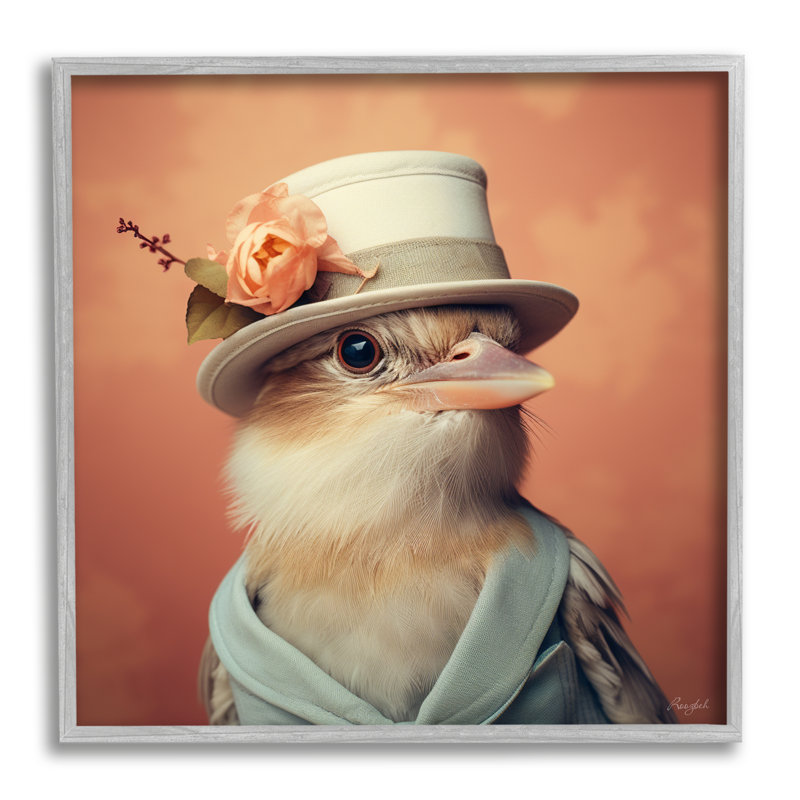 Oiseau au chapeau rétro encadré sur bois par Roozbeh, Estampe numérique Farmhouse, H 24 po x l 24 po x P 1,5 po