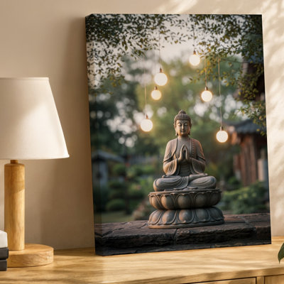 Toile, statue sereine en pierre de Bouddha assise sur un pied croisé, art mural, piédestal de fleur de lotus entouré d'une verdure luxuriante