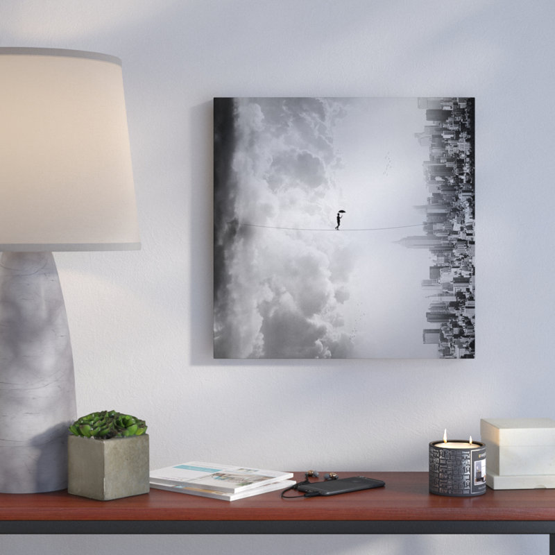 «Crossing» par Ivan Marlianto - reproduction, H 12 po x l 12 po x P 0,75 po, Toile tendue