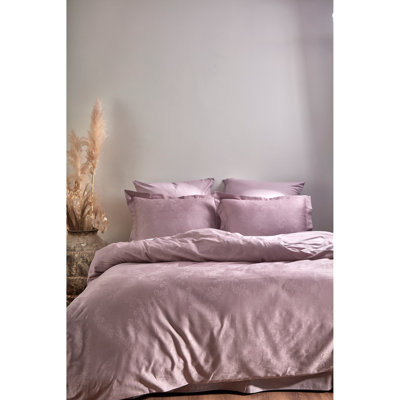 Luxurious Satin Double Quilt Cover Set, 100% Cotton, Violet | Includes Duvet Cover (78.7 x 86.6 in), Flat Sheet (94.5 x 102.4 in), 2 Pillowcases (19.7 x 27.6 in & 27.6 x 27.6 in) | 210 Thread Count, Jacquard Design, Easy Care Machine Washable