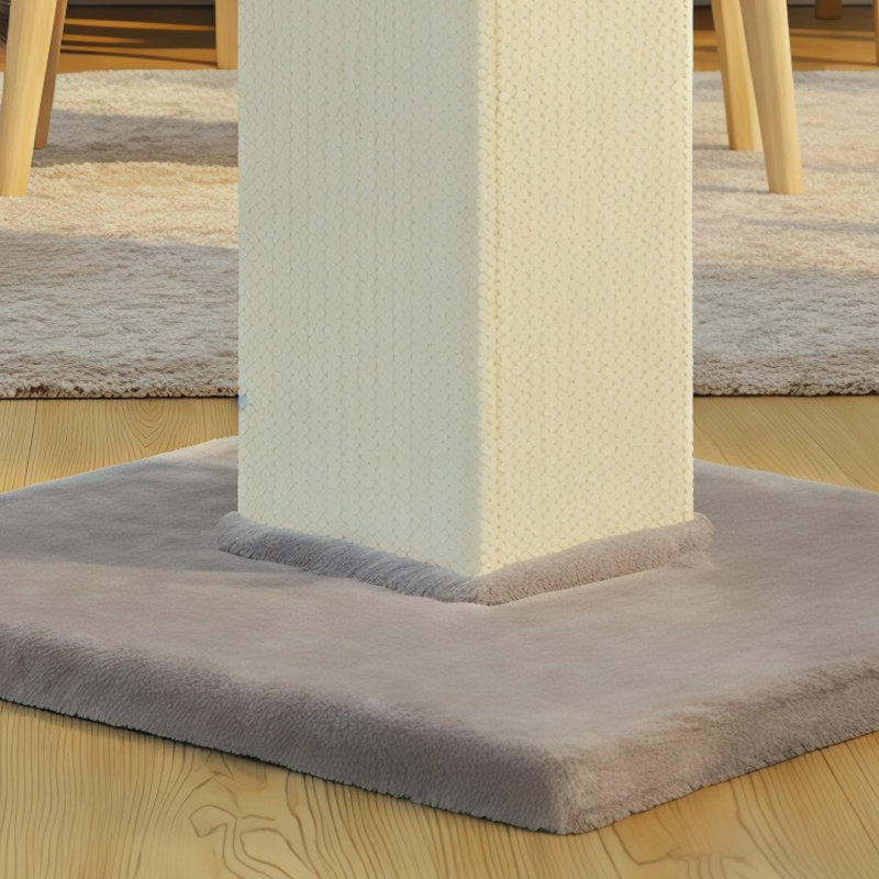 Grattoir pour chat d'intérieur en sisal, robuste et durable, non facilement endommagé, avec une base large pour plus de stabilité et une couleur grise élégante et polyvalente.