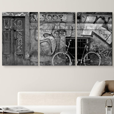 Pop Urban Street " Bike in The Alley Triptych Graffiti & Street Art Cities Scenic Urban " 3 Piece Art Graffiti Print