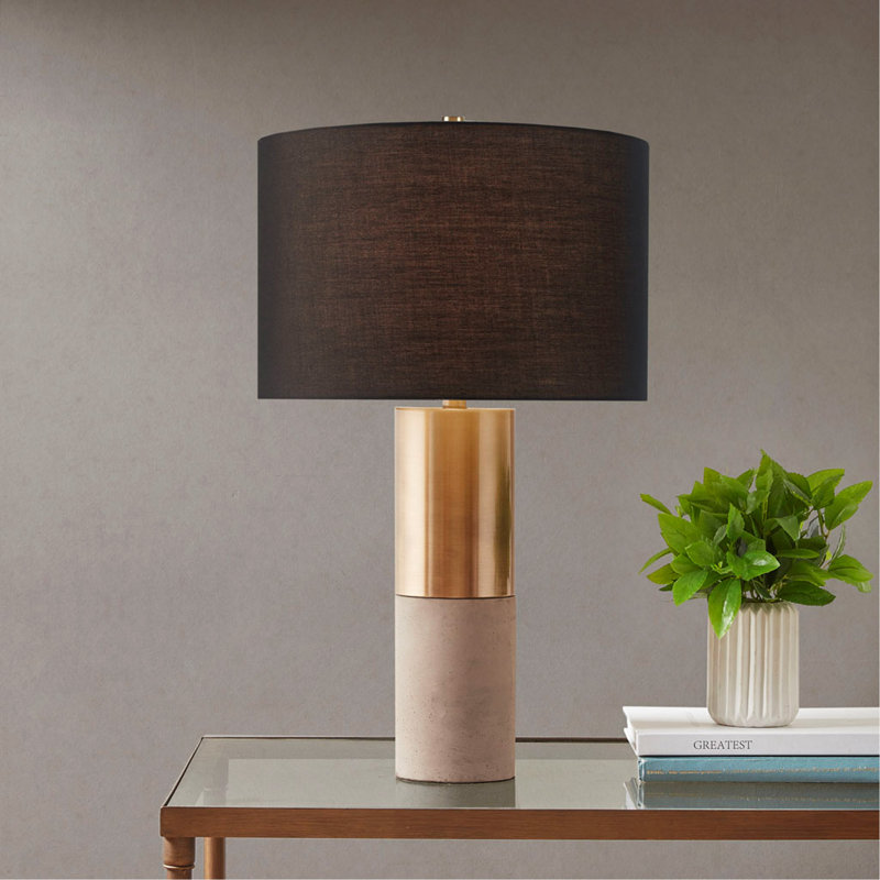 Lampe de table en béton