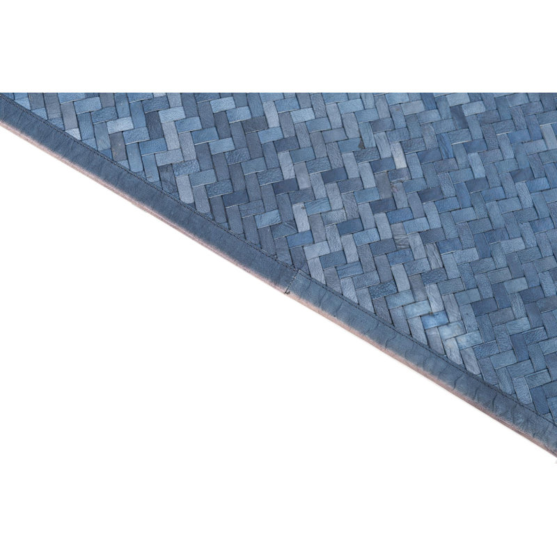 Tapis bleu Orlowski