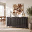 Buffet 4 portes de 150 cm (59 po) en tissu 3D noir tissé, pattes en bois massif et poignées en métal doré, style industriel
