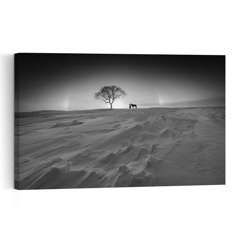 «Winter Horse and Tree Dramatic Minimalist Serene Horse Landscape», reproduction d'art murale, H 12 po x l 18 po
