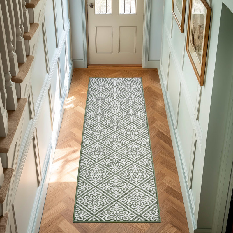 Austell Machine Woven Synthetic Geometric Area Rug, Runner 2'2" x 6', Natural/Sage